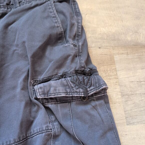 Timberland Shorts Mens Adult 38 Blue Cargo Pockets Outdoors Logo - Picture 2 of 7